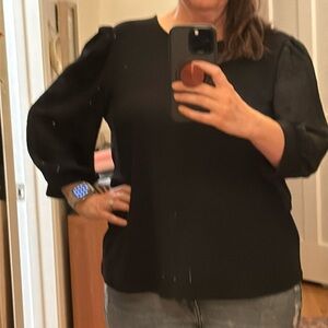 CeCe blouse with stunning sleeves